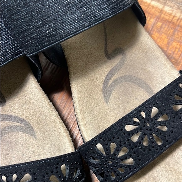 Black Elastic Wedge Sandals, Women’s 9 - Picture 6 of 6